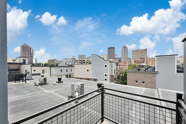 528 2nd Avenue 307, Des Moines, IA 50309