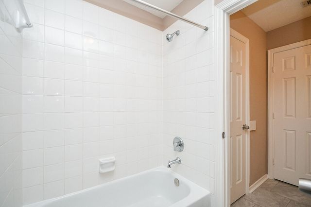 4222 Childress Street, Houston, TX 77005