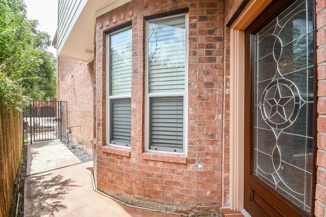 4222 Childress Street, Houston, TX 77005