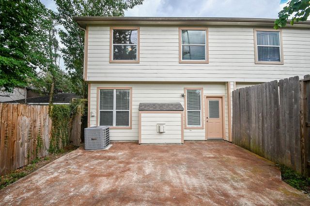 4222 Childress Street, Houston, TX 77005