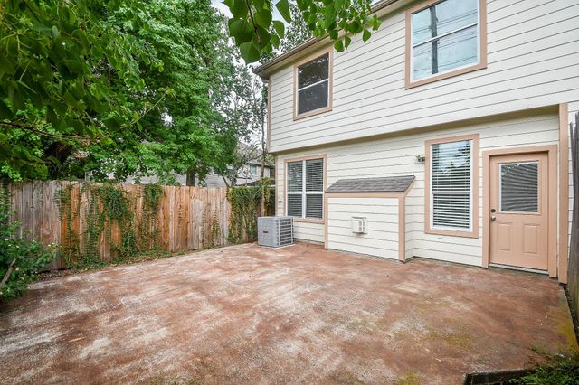 4222 Childress Street, Houston, TX 77005