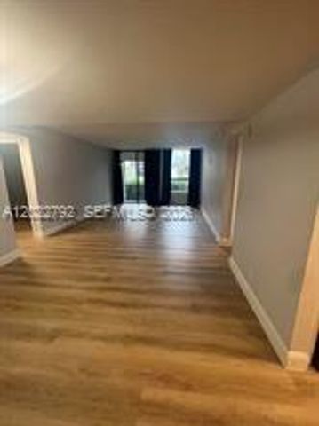 6301 N University Dr 117, Tamarac, FL 33321
