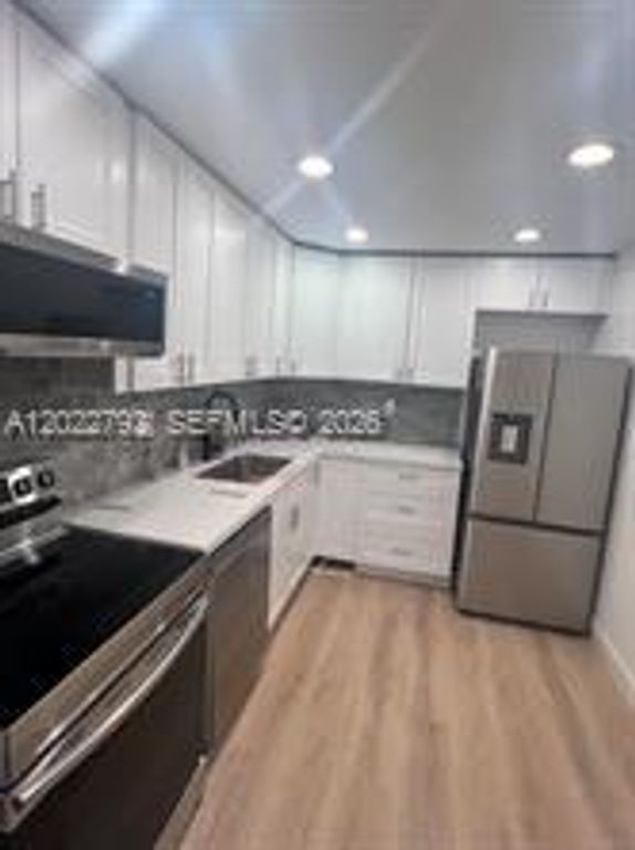 6301 N University Dr 117, Tamarac, FL 33321