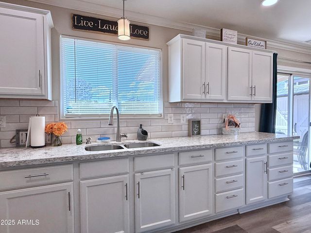 20233 E SUNSET Lane, Mayer, AZ 86333