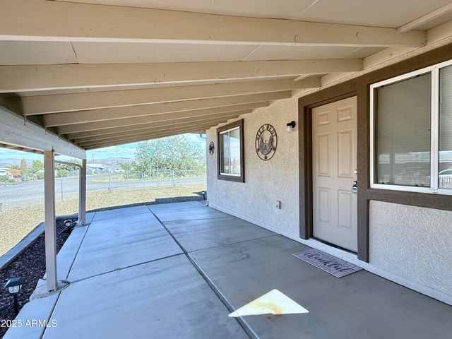 20233 E SUNSET Lane, Mayer, AZ 86333