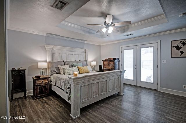 220 Cherry Drive, Brandon, MS 39042