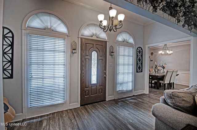220 Cherry Drive, Brandon, MS 39042