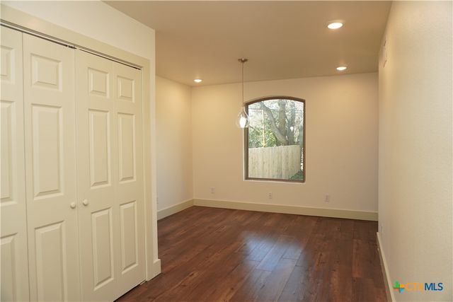 1019 Haynes Street, San Marcos, TX 78666