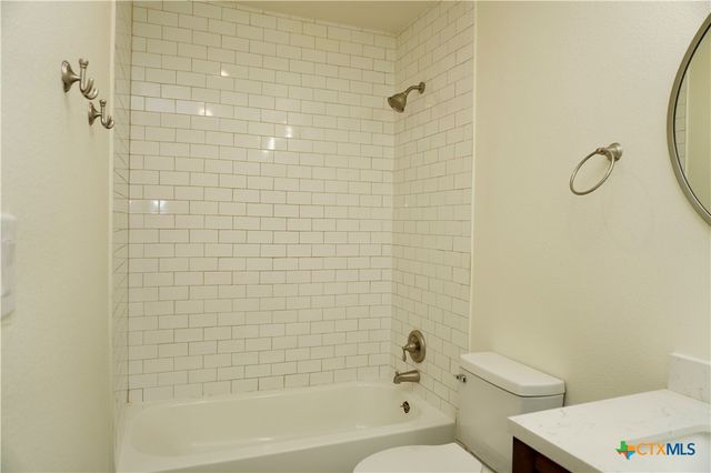 1019 Haynes Street, San Marcos, TX 78666