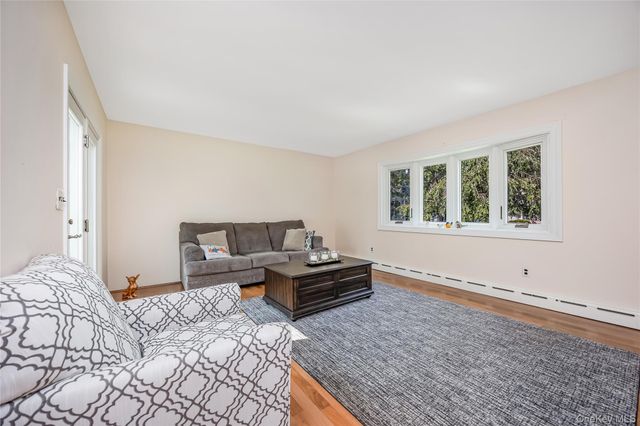 42 Pineacre Drive, Smithtown, NY 11787
