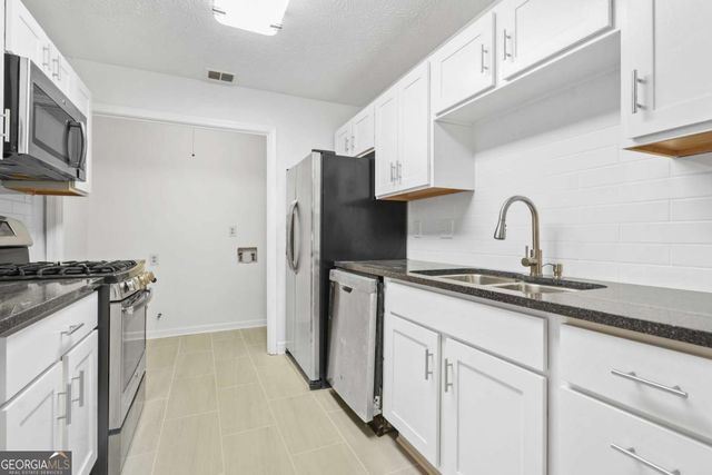 901 Gettysburg Place, Atlanta, GA 30350