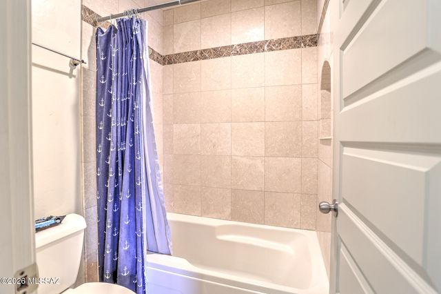 100 S Placita Colonia Solana, Tucson, AZ 85716