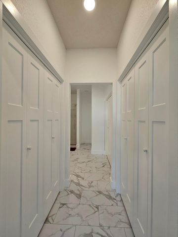 670 N Sunset Avenue, Bolivar, MO 65613