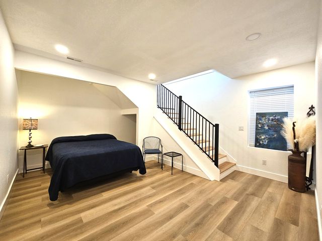 670 N Sunset Avenue, Bolivar, MO 65613