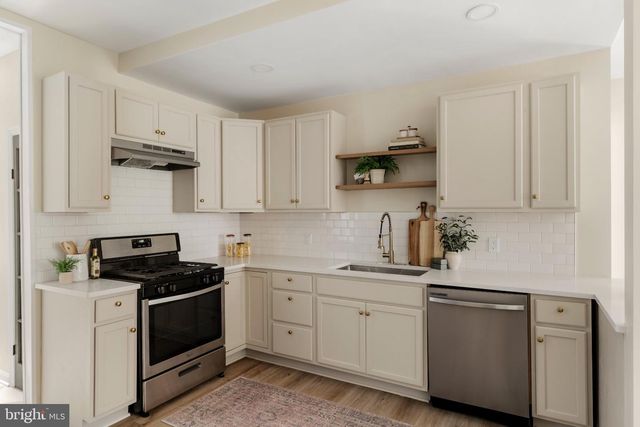 2217 3RD ST, Steelton, PA 17113