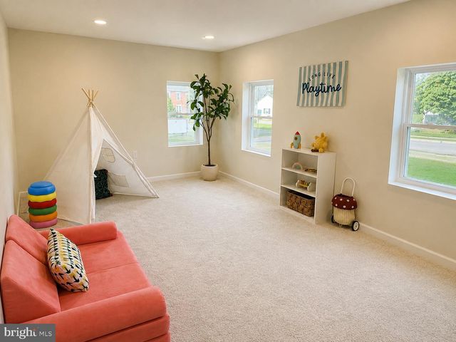 2217 3RD ST, Steelton, PA 17113