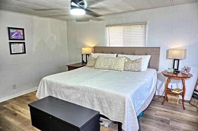 21052 LITTLE MAGENS LOOP, Lutz, FL 33558