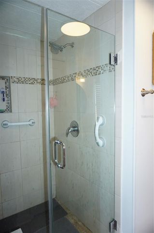 21052 LITTLE MAGENS LOOP, Lutz, FL 33558