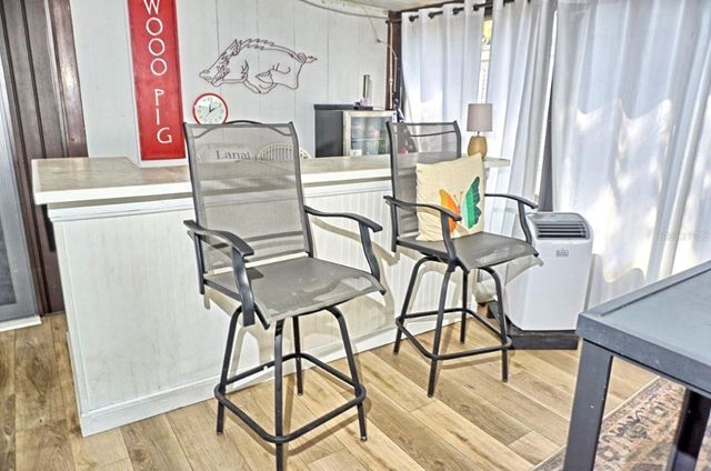 21052 LITTLE MAGENS LOOP, Lutz, FL 33558