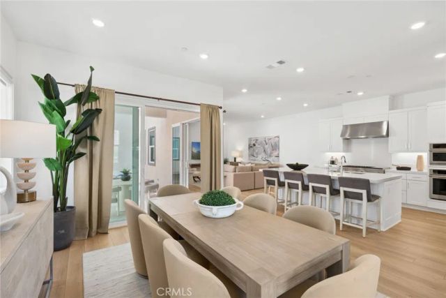 446 Sonia, Irvine, CA 92618