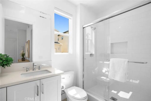 446 Sonia, Irvine, CA 92618