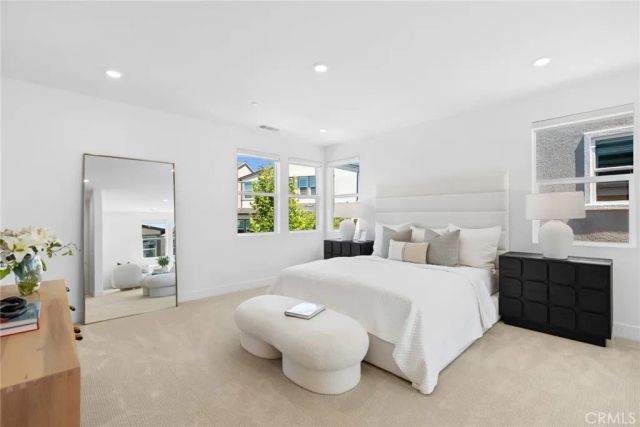 446 Sonia, Irvine, CA 92618