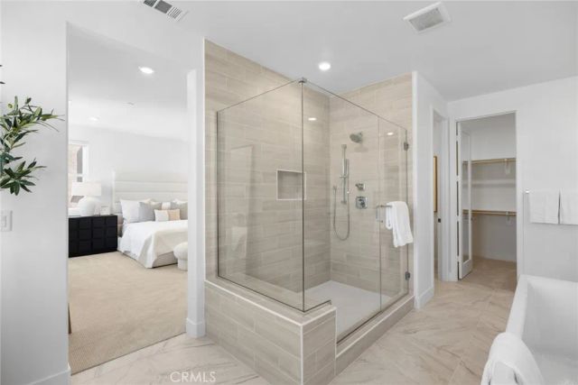 446 Sonia, Irvine, CA 92618