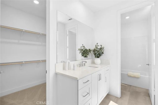 446 Sonia, Irvine, CA 92618