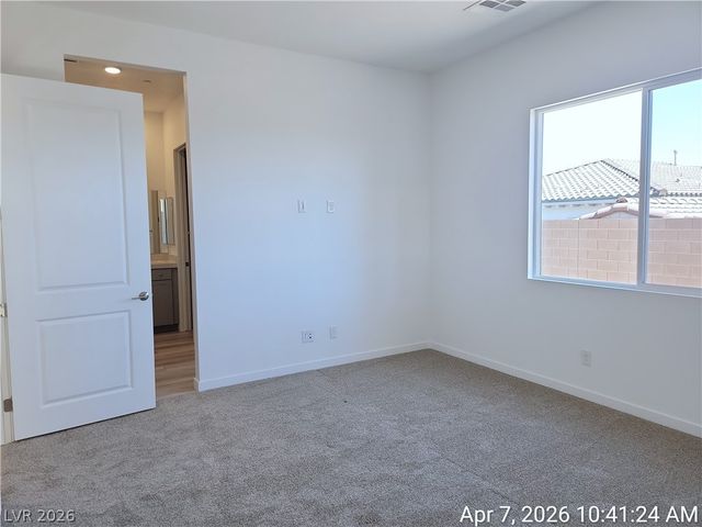 96 Ibiza Lake Drive, Henderson, NV 89011