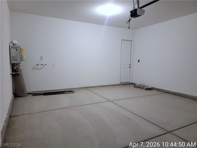 96 Ibiza Lake Drive, Henderson, NV 89011