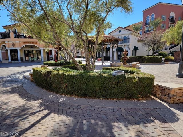 96 Ibiza Lake Drive, Henderson, NV 89011