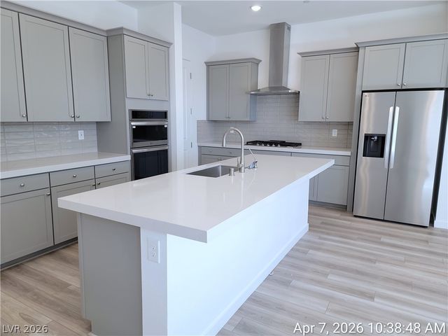 96 Ibiza Lake Drive, Henderson, NV 89011