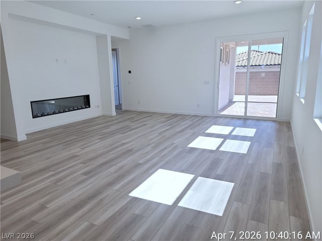 96 Ibiza Lake Drive, Henderson, NV 89011