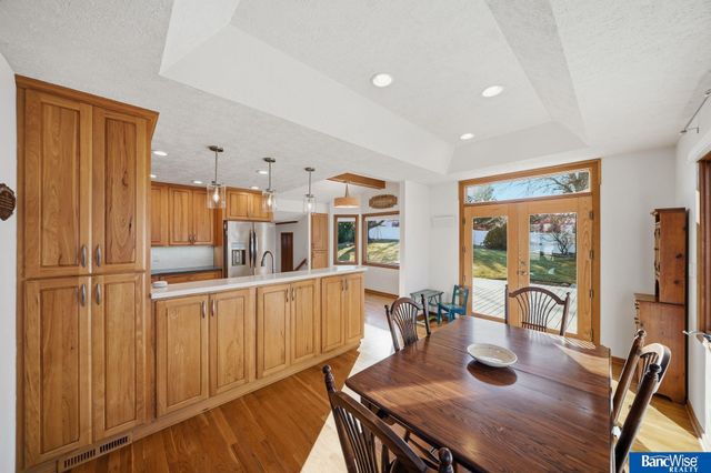 7325 Skyhawk Circle, Lincoln, NE 68506