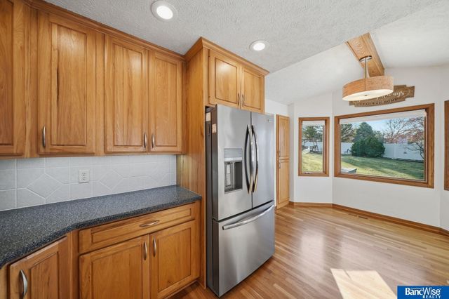 7325 Skyhawk Circle, Lincoln, NE 68506