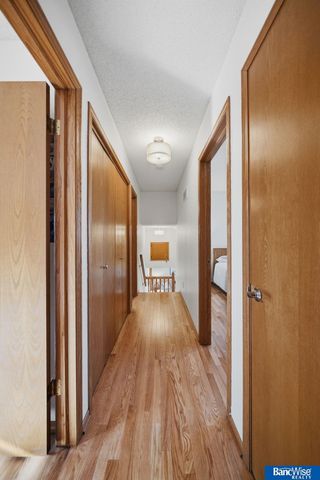 7325 Skyhawk Circle, Lincoln, NE 68506