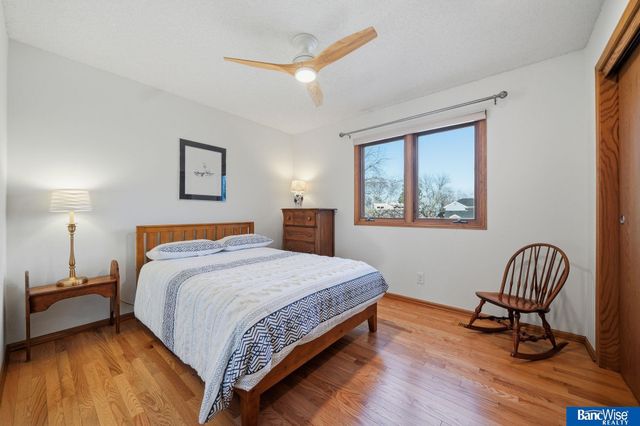 7325 Skyhawk Circle, Lincoln, NE 68506