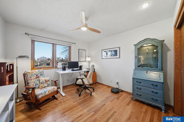 7325 Skyhawk Circle, Lincoln, NE 68506