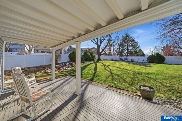 7325 Skyhawk Circle, Lincoln, NE 68506