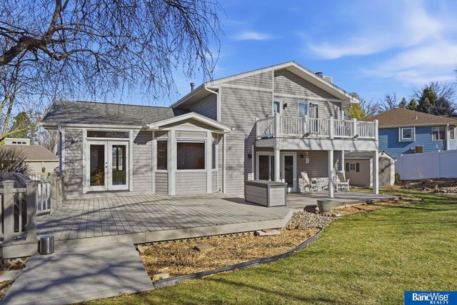 7325 Skyhawk Circle, Lincoln, NE 68506