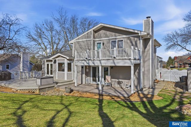 7325 Skyhawk Circle, Lincoln, NE 68506