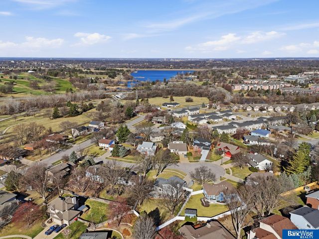 7325 Skyhawk Circle, Lincoln, NE 68506