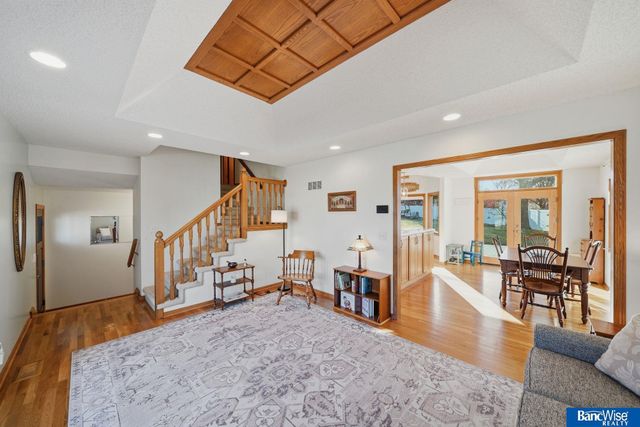 7325 Skyhawk Circle, Lincoln, NE 68506