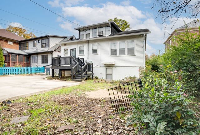 2711 Belmont Blvd, Nashville, TN 37212