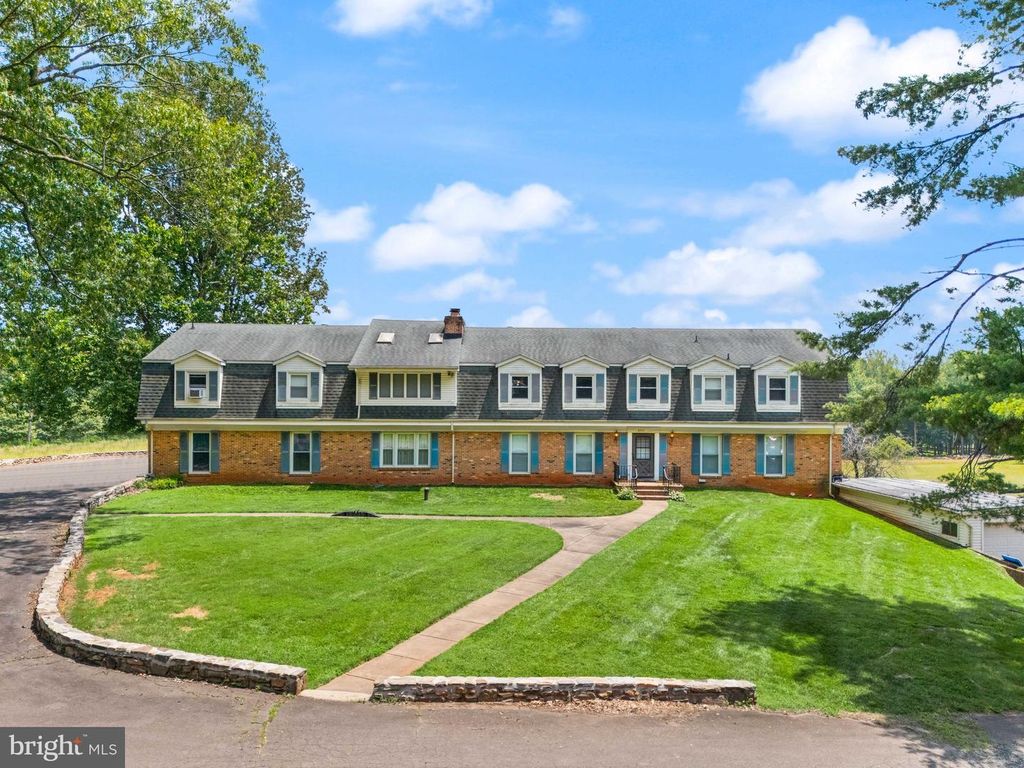 7511 & 7519 ELMORES LN, Warrenton, VA 20187