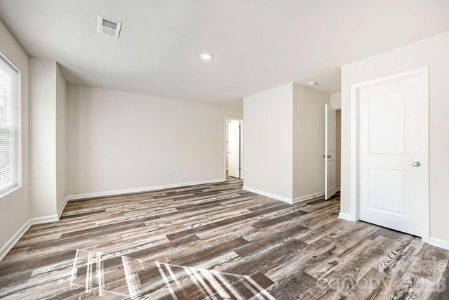 436 W Mclelland Avenue, Mooresville, NC 28115