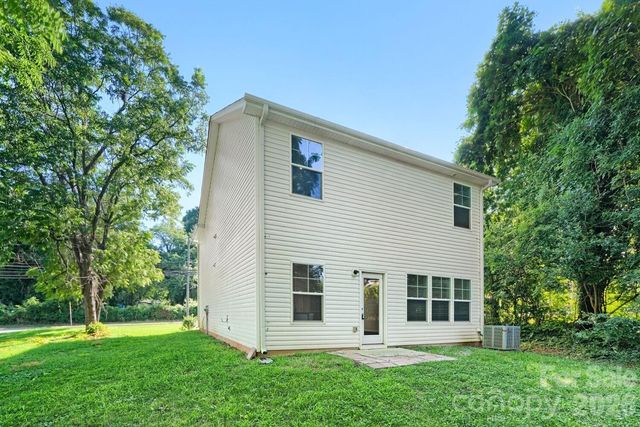 436 W Mclelland Avenue, Mooresville, NC 28115