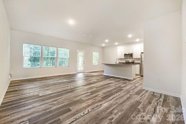 436 W Mclelland Avenue, Mooresville, NC 28115