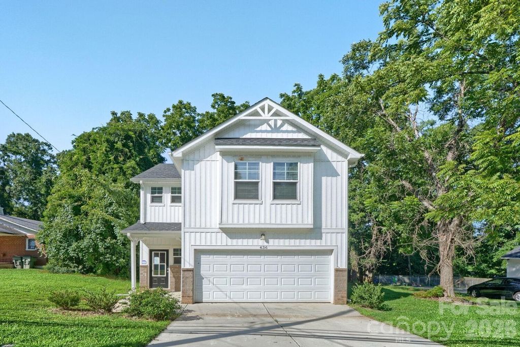 436 W Mclelland Avenue, Mooresville, NC 28115