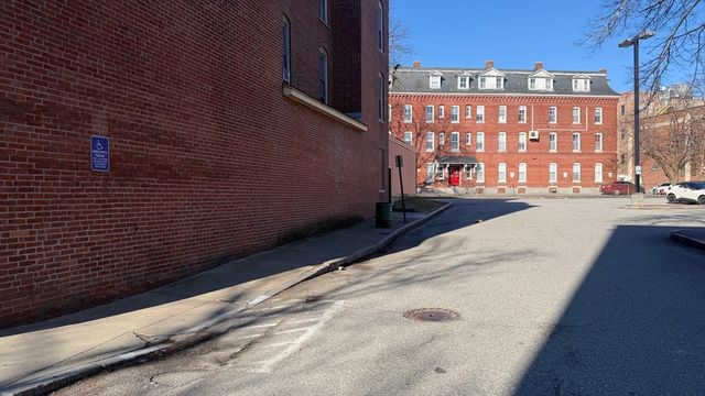 101-107 Gorham Street, Lowell, MA 01852